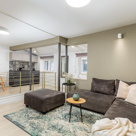 Unique Apartment Pula Ngoại thất bức ảnh